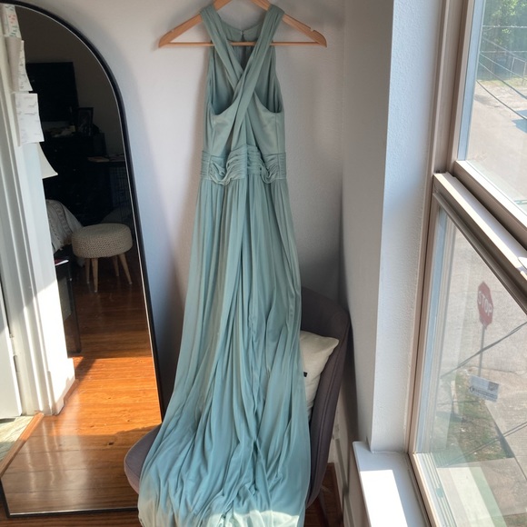 David's Bridal Crisscross High Neck Mesh Bridesmaid Dress Dusty Sage 8 - Picture 4 of 9